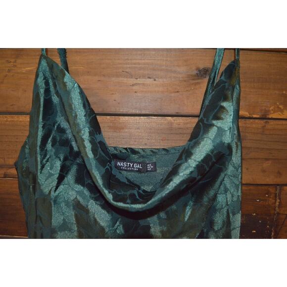 Nasty Gal‎ Slip Dress Cowlin' For You Floral Jacquard Green Size 2 - Picture 8 of 11